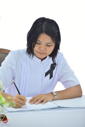 ภาพ No.267575:วันที่ 7 พฤศจิกายน พ.ศ. 2568 พสกนิกรอำเภอคลองหลวง รวมใจบำเพ็ญกุศลปัณรสมวาร (15 วัน) อุทิศถวายเป็นพระราชกุศลแด่ “สมเด็จพระพันปีหลวง” ณ วัดพระธรรมกาย