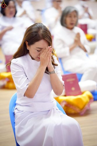 ภาพ No.228334:วันอาทิตย์ที่ 8 มิถุนายน พ.ศ. 2568 พิธีถวายทุนสนับสนุนพระไตรปิฎกฉบับธรรมชัย และอนุรักษ์คัมภีร์โบราณ ณ ห้องแก้วสารพัดนึก 2 วัดพระธรรมกาย