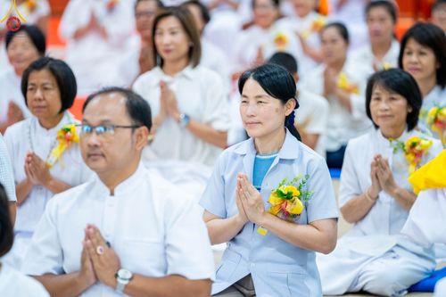 ภาพ No.87111:พิธีทักษิณานุปทานแด่บรรพชนตระกูลผ่องสวัสดิ์ และหมู่ญาติที่ล่วงลับไปแล้ว ณ มหาเจดีย์ทัตตชีโว ศูนย์อบรมเยาวชนกาญจนบุรี วันที่ 31 สิงหาคม พ.ศ. 2566