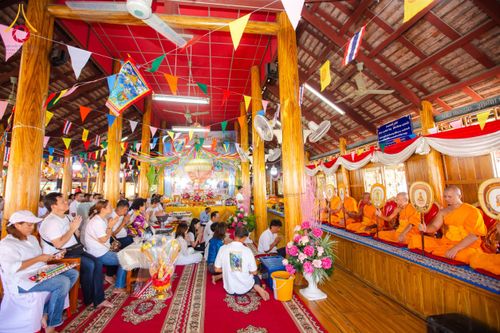 ภาพ No.173223:พิธีทอดกฐิน วัดช้างใหญ่ จ.พระนครศรีอยุธยา ในโครงการกฐินสามัคคีทั่วไทย 30,000 วัด บูชาธรรม 80 ปี หลวงพ่อธัมมชโย โดยคณะศิษยานุศิษย์วัดพระธรรมกาย วันที่ 2 พฤศจิกายน พ.ศ. 2567