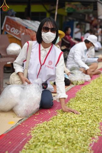 ภาพ No.121360:V.21 ลุยต่อ การเตรียมงาน เก็บงาน การรับบุญของเจ้าหน้าที่หน่วยงานต่างๆ เพื่อโครงการธรรมยาตรา กตัญญูบูชามหาปูชนียาจารย์ พระมงคลเทพมุนี (สด จนฺทสโร) พระผู้ปราบมาร อนุสรณ์สถาน 7 แห่ง ปีที่ 12 ระหว่างวันที่ 2 - 31 มกราคม พ.ศ.2567