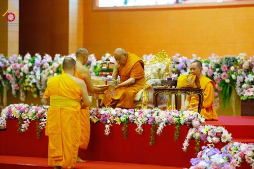 ภาพ No.127342:พิธีมุทิตาสักการะ พระครูปลัดรัตนวีรวัฒน์ เจ้าอาวาสวัดพระธรรมกาย วันอาทิตย์ที่ 3 มีนาคม พ.ศ. 2567