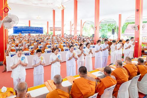 ภาพ No.144024:พิธีถวายสังฆทานแด่คณะสงฆ์ 323 วัด  ปีที่ 20 ครั้งที่  171 พิธีมอบกองทุนหนุนแรงใจช่วยครูใต้  ปีที่ 17 ครั้งที่ 136  และพิธีทำบุญอุทิศส่วนกุศลให้ผู้วายชนม์ในเหตุการณ์ไม่สงบ 4 จังหวัดชายแดนภาคใต้(ปัตตานี ยะลา นราธิวาส สงขลา) วันเสาร์ที่ 13 กรกฎาคม พ.ศ. 2567