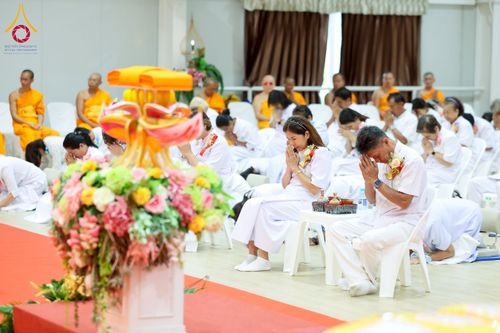 ภาพ No.255046:วันที่ 15 ตุลาคม พ.ศ. 2568 พิธีทอดกฐินสามัคคีประจำปี 2568 บูชาธรรม 81 ปี หลวงพ่อธัมมชโย ณ ศูนย์อบรมเยาวชนกาญจนบุรี