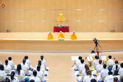 ภาพ No.90411:งานสัมมนา ผู้นำบุญยอดกัลยาณมิตร 77 จังหวัดทั่วไทย โครงการกฐินสามัคคีทั่วไทย 5,000 วัด พุทธศักราช 2566 และโครงการอุปสมบท 3,000 รูป บูชาธรรมมหาปูชนียาจารย์ ระหว่าง วันที่ 6 - 8 ตุลาคม พ.ศ. 2566 ณ จ.นครราชสีมา