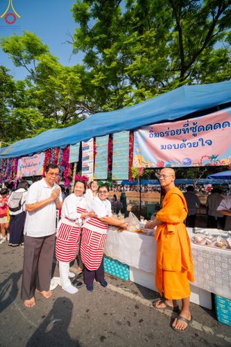 ภาพ No.111411:กิจกรรมงานวันเด็กแห่งชาติ รวมพลังเด็กเก่งและดี สร้างความดีสากล ปีที่ 6 ร่วมจัดโดย เทศบาลเมืองท่าโขลง พุทธสมาคมปทุมธานี องค์การบริหารส่วนตำบลคลองสาม ณ วัดพระธรรมกาย จ.ปทุมธานี วันที่ 13 มกราคม พ.ศ. 2567