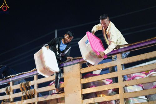 ภาพ No.185588:V.47 เบื้องหลังของเบื้องหน้า งานตักบาตรพระ 10,000 รูป ณ จ.กาญจนบุรี วันที่ 20-21 ธันวาคม พ.ศ. 2567