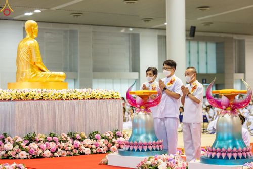 ภาพ No.88964:พิธีทอดผ้าป่าสมทบกฐินครั้งที่ 2 วันศุกร์ที่ 29 กันยายน พ.ศ. 2566 วันเพ็ญขึ้น 15 ค่ำ เดือน 10 ณ ห้องแก้วสารพัดนึก 1 วัดพระธรรมกาย