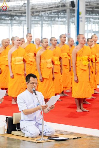 ภาพ No.153210:พิธีมุทิตาสักการะ พระภิกษุ-สามเณร ผู้สอบไล่ได้เปรียญธรรม ประโยค 1-2 ถึงประโยค ป.ธ.9 และบาลีศึกษา ประโยค1-2 ถึง บ.ศ.9 , พิธีมอบดวงแก้วสามเณรผู้ทรงบาลีไวยากรณ์ วัดพระธรรมกาย และ ศูนย์ส่งเสริมศีลธรรมในประเทศและต่างประเทศ วันอาทิตย์ที่ 8 กันยายน พ.ศ.2567