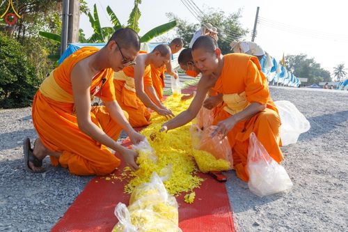 ภาพ No.202982:V.51 สารพัดV สารพัดดี ที่คลองบางนางแท่น ในโครงการธรรมยาตรา กตัญญูบูชา มหาปูชนียาจารย์ พระมงคลเทพมุนี(สด จนฺทสโร) พระผู้ปราบมาร อนุสรณ์สถาน 7 แห่ง ปีที่ 13 ระหว่างวันที่ 2-31 มกราคม พ.ศ. 2568