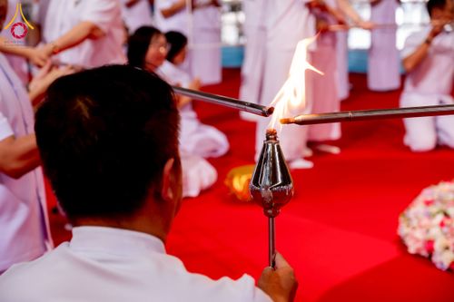 ภาพ No.237244:วันอาทิตย์ที่ 11 สิงหาคม พ.ศ. 2568 งานบุญวันอาทิตย์ พิธีจุดเทียนใจ ไฟนิรันด์ อนันตชัย ณ วัดพระธรรมกาย จ.ปทุมธานี