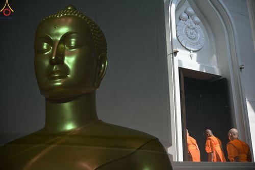 ภาพ No.84223:พิธีขอบรรพชา , พิธีขอสรณคมน์และศีล ,  พิธีรับบาตร , พิธีอุปสมบท ในโครงการบรรพชาอุปสมบทหมู่ธรรมทายาทรุ่นเข้าพรรษา และโครงการบรรพชาสามเณรโรงเรียนนานาชาติ รุ่นที่ 12 ณ โบสถ์พระไตรปิฎก วัดพระธรรมกาย วันที่ 22 กรกฎาคม พ.ศ. 2566