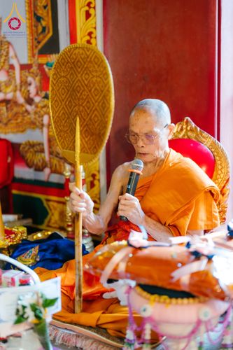 ภาพ No.169307:พิธีทอดกฐิน ณ วัดพุทธนิมิตร จ.เชียงใหม่ ในโครงการกฐินสามัคคีทั่วไทย 30,000 วัด บูชาธรรม 80 ปี หลวงพ่อธัมมชโย โดยคณะศิษยานุศิษย์วัดพระธรรมกาย วันที่ 24 ตุลาคม พ.ศ. 2567