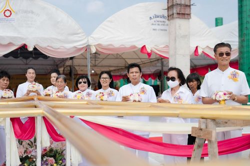 ภาพ No.124005:พิธีทอดผ้าป่า ปิดแผ่นทองค้ำฟ้า ครบรอบ 1 ปี สถาปนาอาคาร 80 ปี หลวงพ่อธัมมชโย ณ ศูนย์ปฏิบัติธรรมวิหารแดง ตำบลเจริญธรรม อำเภอวิหารแดง จ.สระบุรี วันที่ 18 กุมภาพันธ์ พ.ศ. 2567