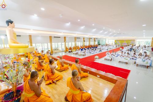 ภาพ No.257009:วันพฤหัสบดีที่ ๑๖ ตุลาคม พ.ศ. ๒๕๖๘ พิธีทอดกฐินสามัคคีเพื่อรองรับประดิษฐานองค์เจดีย์ ณ ศูนย์ปฏิบัติธรรมเถินเทิดธรรม อ.เถิน จ.ลำปาง