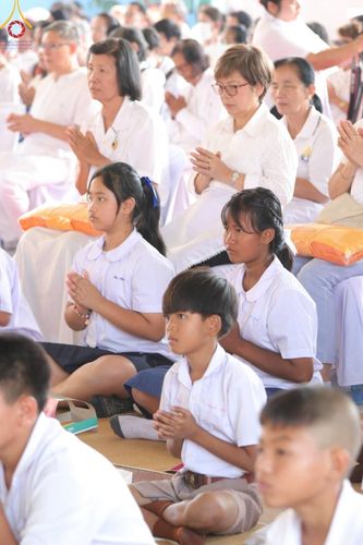 ภาพ No.199274:พิธีทอดผ้าป่าทำนุบำรุงศาสนสถาน ณ วัดลำพญา ตำบลลำพญา อำเภอบางเลน จังหวัดนครปฐม ในโครงการธรรมยาตรา กตัญญูบูชา มหาปูชนียาจารย์ พระมงคลเทพมุนี(สด จนฺทสโร) พระผู้ปราบมาร อนุสรณ์สถาน 7 แห่ง ปีที่ 13 วันที่ 21 มกราคม พ.ศ. 2568