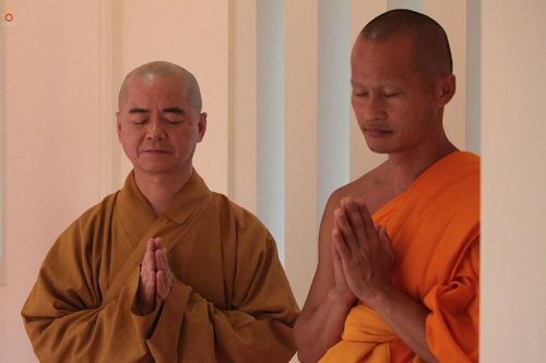 ภาพ No.21826:ธรรมยาตราฯ ปีที่ 5 วันเสาร์ที่ 16 มกราคม พ.ศ. 2559