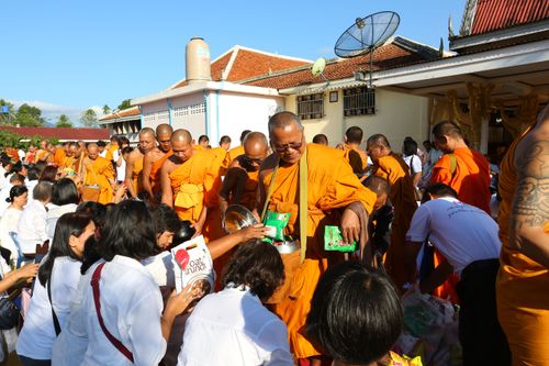 ภาพ No.29617:พิธีถวายสังฆทานแด่คณะสงฆ์ 323 วัด ใน 4 จังหวัดภาคใต้ ครั้งที่ 120