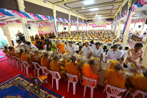 ภาพ No.29635:พิธีถวายสังฆทานแด่คณะสงฆ์ 323 วัด ใน 4 จังหวัดภาคใต้ ครั้งที่ 120