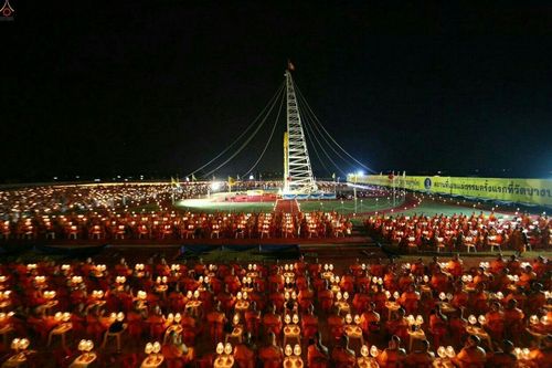 ภาพ No.23177:พิธีตอกเสาเข็มมงคล "มหาสุวรรณรัตนอินทขิล" สถาปนาสร้างอนุสรณ์สถาน มหาวิหารพระมงคลเทพมุนี สถานที่เผยแผ่ธรรมครั้งแรก ที่วัดบางปลา