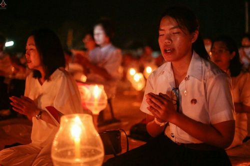 ภาพ No.23178:พิธีตอกเสาเข็มมงคล "มหาสุวรรณรัตนอินทขิล" สถาปนาสร้างอนุสรณ์สถาน มหาวิหารพระมงคลเทพมุนี สถานที่เผยแผ่ธรรมครั้งแรก ที่วัดบางปลา