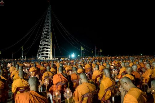 ภาพ No.23185:พิธีตอกเสาเข็มมงคล "มหาสุวรรณรัตนอินทขิล" สถาปนาสร้างอนุสรณ์สถาน มหาวิหารพระมงคลเทพมุนี สถานที่เผยแผ่ธรรมครั้งแรก ที่วัดบางปลา