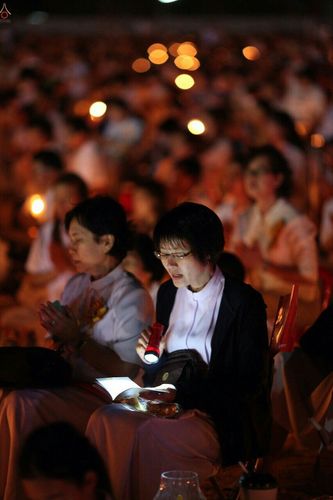 ภาพ No.23189:พิธีตอกเสาเข็มมงคล "มหาสุวรรณรัตนอินทขิล" สถาปนาสร้างอนุสรณ์สถาน มหาวิหารพระมงคลเทพมุนี สถานที่เผยแผ่ธรรมครั้งแรก ที่วัดบางปลา