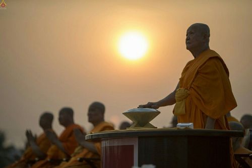 ภาพ No.23201:พิธีตอกเสาเข็มมงคล "มหาสุวรรณรัตนอินทขิล" สถาปนาสร้างอนุสรณ์สถาน มหาวิหารพระมงคลเทพมุนี สถานที่เผยแผ่ธรรมครั้งแรก ที่วัดบางปลา