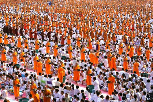 ภาพ No.23230:ประมวลภาพวันคุ้มครองโลก 22 เมษายน 2559 ณ วัดพระธรรมกาย