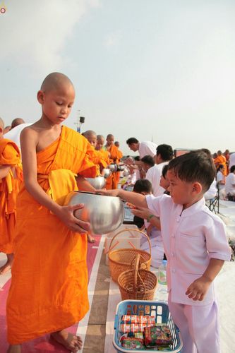 ประมวลภาพวันคุ้มครองโลก 22 เมษายน 2559 ณ วัดพระธรรมกาย