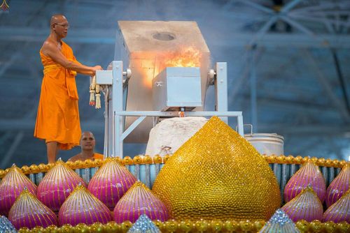 ภาพ No.23251:ประมวลภาพวันคุ้มครองโลก 22 เมษายน 2559 ณ วัดพระธรรมกาย