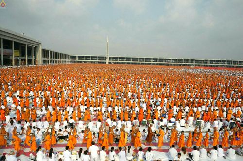 ภาพ No.23256:ประมวลภาพวันคุ้มครองโลก 22 เมษายน 2559 ณ วัดพระธรรมกาย