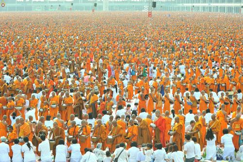 ภาพ No.23278:ประมวลภาพวันคุ้มครองโลก 22 เมษายน 2559 ณ วัดพระธรรมกาย