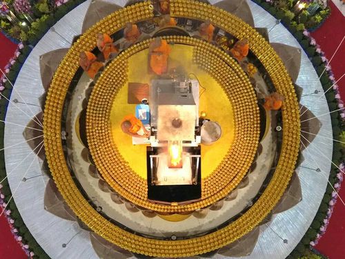 ภาพ No.23302:ประมวลภาพวันคุ้มครองโลก 22 เมษายน 2559 ณ วัดพระธรรมกาย