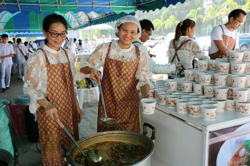 ภาพ No.23308:ประมวลภาพวันคุ้มครองโลก 22 เมษายน 2559 ณ วัดพระธรรมกาย