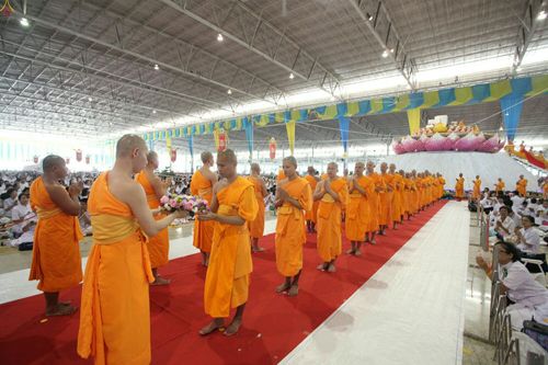 ภาพ No.23318:ประมวลภาพวันคุ้มครองโลก 22 เมษายน 2559 ณ วัดพระธรรมกาย