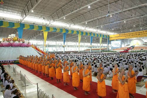 ภาพ No.23328:ประมวลภาพวันคุ้มครองโลก 22 เมษายน 2559 ณ วัดพระธรรมกาย
