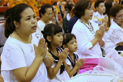 ภาพ No.24165:ตักบาตรแม่โจ้ วันเสาร์ที่ 4 มิถุนายน พ.ศ. 2559