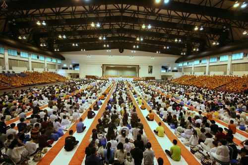 ภาพ No.24180:ตักบาตรแม่โจ้ วันเสาร์ที่ 4 มิถุนายน พ.ศ. 2559