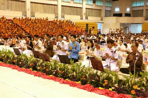 ภาพ No.24202:ตักบาตรแม่โจ้ วันเสาร์ที่ 4 มิถุนายน พ.ศ. 2559