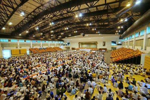 ภาพ No.24210:ตักบาตรแม่โจ้ วันเสาร์ที่ 4 มิถุนายน พ.ศ. 2559