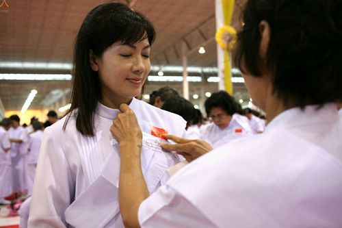 ภาพ No.23452:ประมวลภาพโครงการบวชผู้นำอุบาสิกาแก้ว 1 ล้านคนกตัญญูบูชา เนื่องในวันวิสาขบูชา