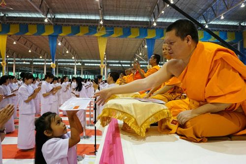 ภาพ No.23482:ประมวลภาพโครงการบวชผู้นำอุบาสิกาแก้ว 1 ล้านคนกตัญญูบูชา เนื่องในวันวิสาขบูชา