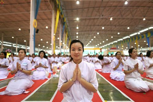 ภาพ No.23505:ประมวลภาพโครงการบวชผู้นำอุบาสิกาแก้ว 1 ล้านคนกตัญญูบูชา เนื่องในวันวิสาขบูชา