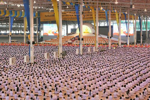 ภาพ No.23516:ประมวลภาพโครงการบวชผู้นำอุบาสิกาแก้ว 1 ล้านคนกตัญญูบูชา เนื่องในวันวิสาขบูชา