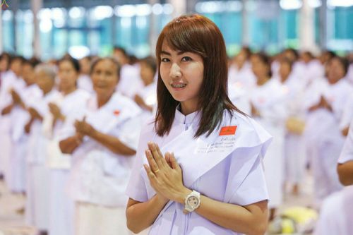 ภาพ No.23523:ประมวลภาพโครงการบวชผู้นำอุบาสิกาแก้ว 1 ล้านคนกตัญญูบูชา เนื่องในวันวิสาขบูชา