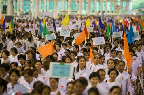 ภาพ No.23531:ประมวลภาพโครงการบวชผู้นำอุบาสิกาแก้ว 1 ล้านคนกตัญญูบูชา เนื่องในวันวิสาขบูชา