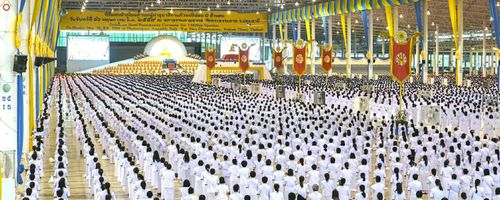 ภาพ No.23543:ประมวลภาพโครงการบวชผู้นำอุบาสิกาแก้ว 1 ล้านคนกตัญญูบูชา เนื่องในวันวิสาขบูชา