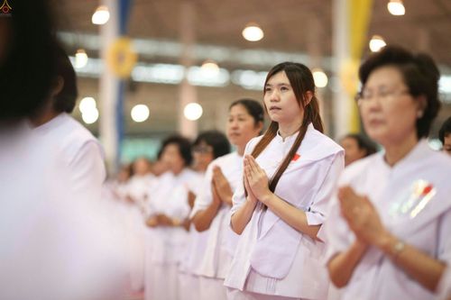 ภาพ No.23548:ประมวลภาพโครงการบวชผู้นำอุบาสิกาแก้ว 1 ล้านคนกตัญญูบูชา เนื่องในวันวิสาขบูชา