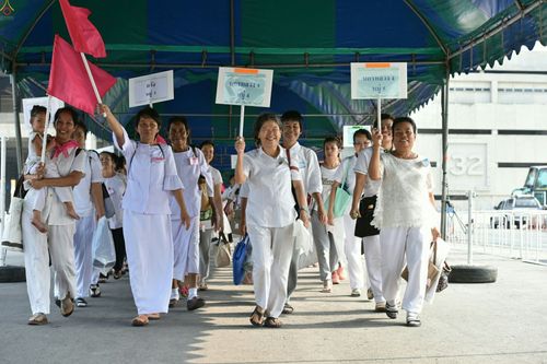 ภาพ No.23556:ประมวลภาพโครงการบวชผู้นำอุบาสิกาแก้ว 1 ล้านคนกตัญญูบูชา เนื่องในวันวิสาขบูชา